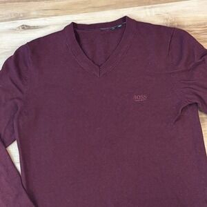 Hugo Boss V-Neck Sweater Mens Small Minimalist 100% Virgin Wool Burgundy (M tag)